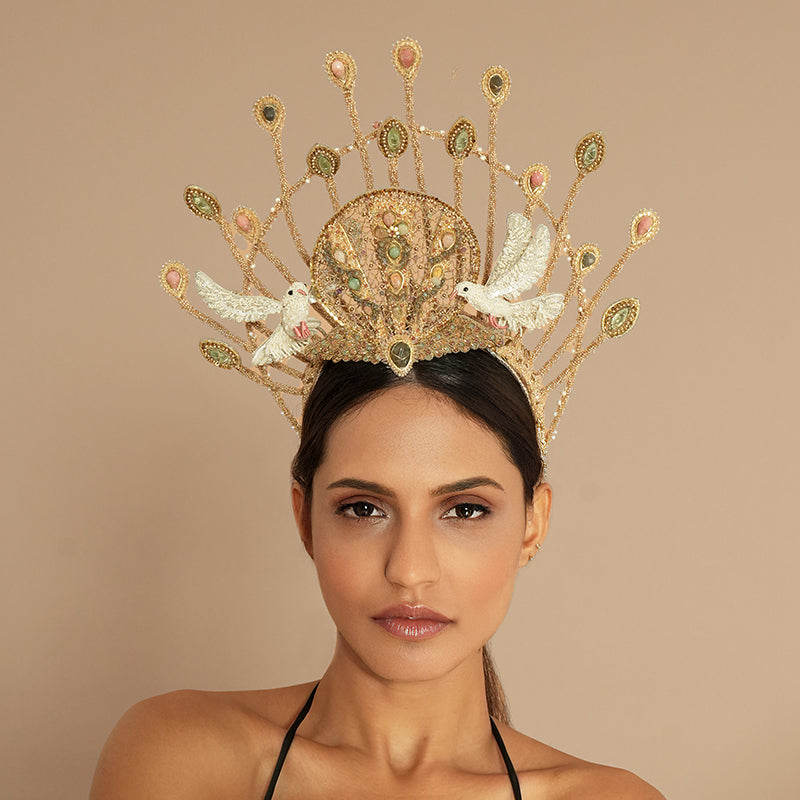 Model wearing Deepa Gurnani Halo Headband