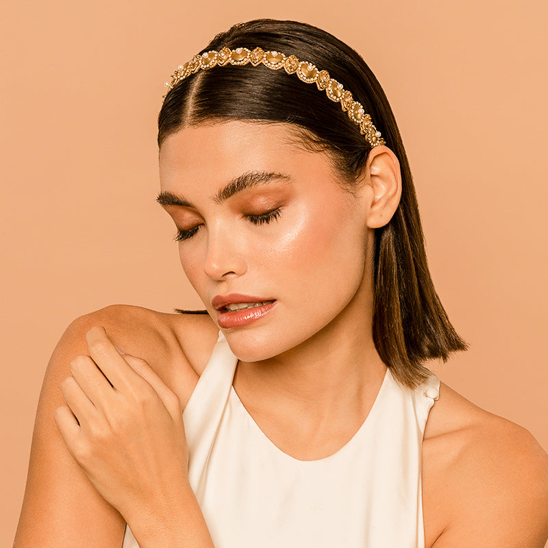 Model wearing our Deepa by Deepa Gurnani Handmade Eunice Headband in Gold color
