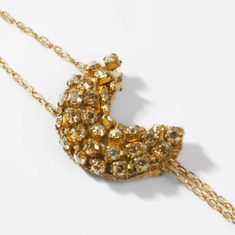 Close up of Deepa Gurnani Pret Feyre Hand Chain