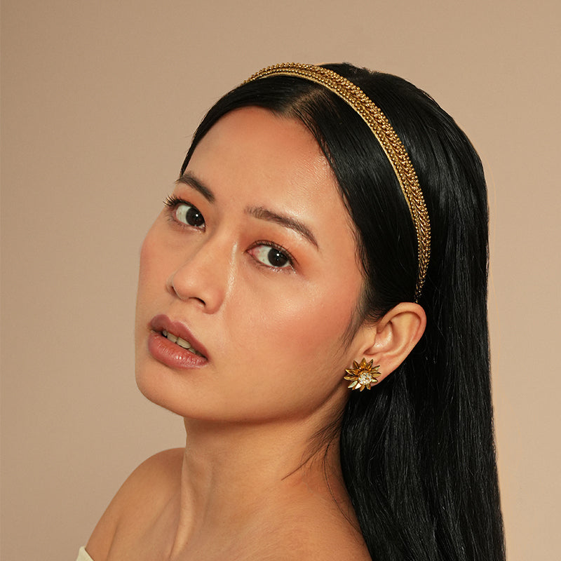 Model wearing Deepa Gurnani Pret Maran Headband in Gold