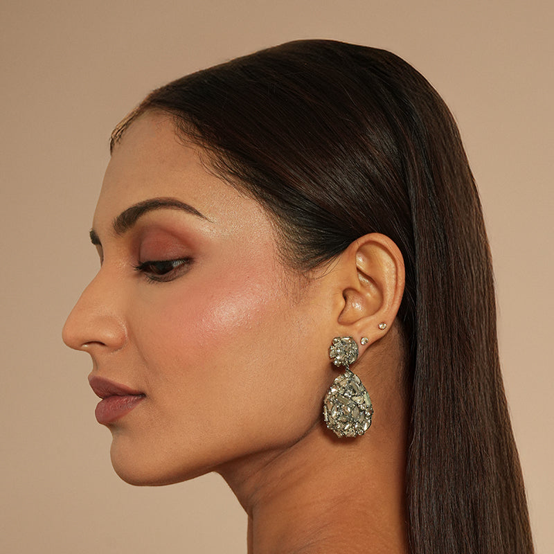 Model wearing Deepa Gurnani Kim earrings in Gunmetal 